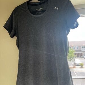 Under Armour Heather Gray Fitted Tee